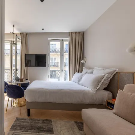 Quartier Libre Marais アパートホテル パリ