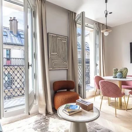 Quartier Libre Marais 아파트호텔 4*