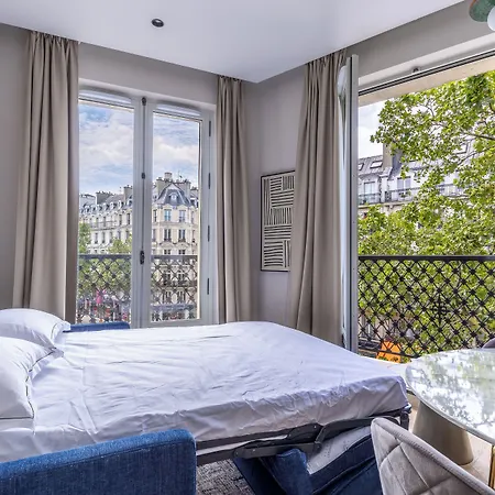 Quartier Libre Marais Aparthotel