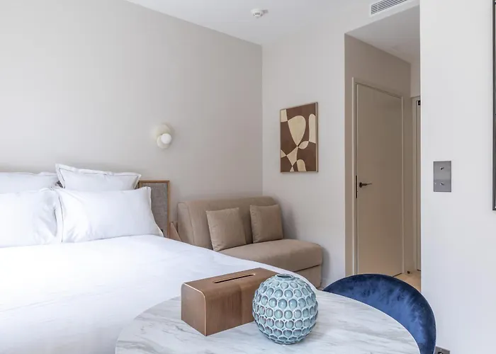 Quartier Libre Marais Aparthotel 4*