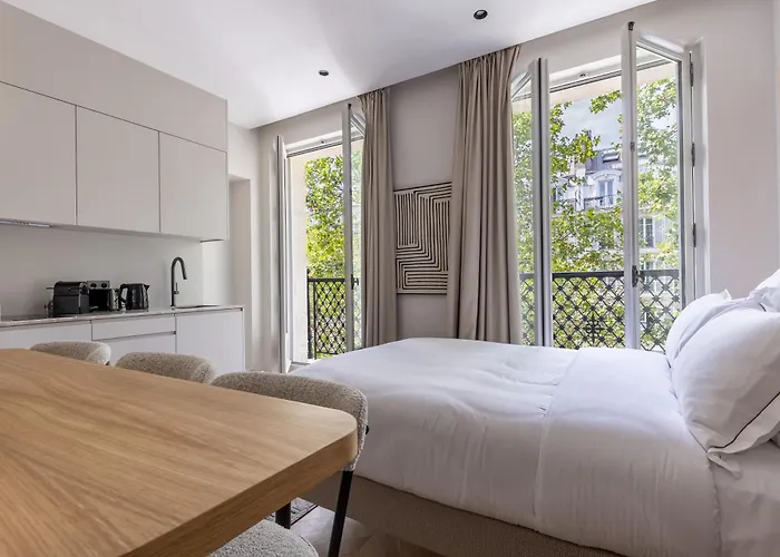 Quartier Libre Marais Hotel apartamentowy 4*