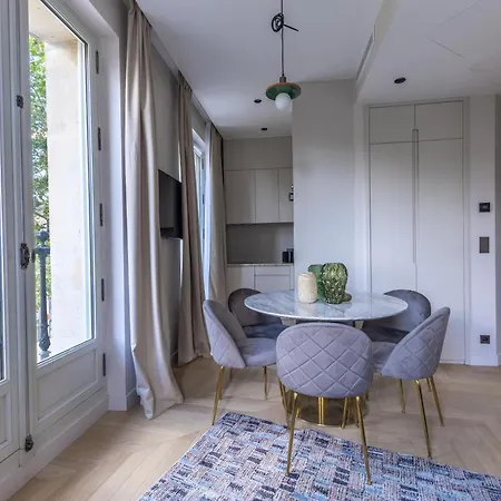 Quartier Libre Marais Aparthotel Paris