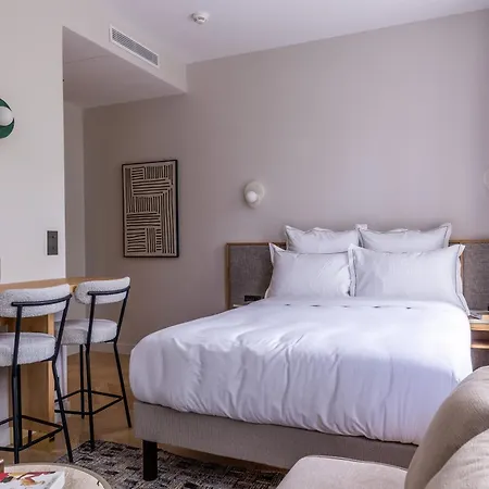 Quartier Libre Marais Aparthotel