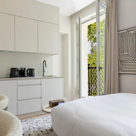 Quartier Libre Marais Aparthotel