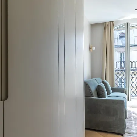 Quartier Libre Marais Aparthotel