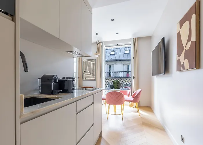 Quartier Libre Marais Apart Otel 4*